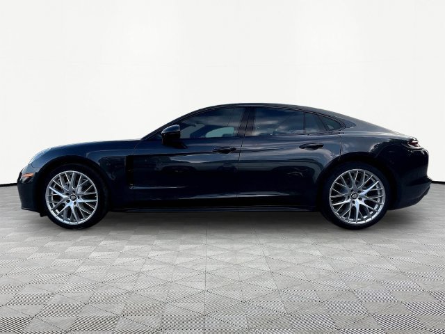 Used 2021 Porsche Panamera RWD image 8