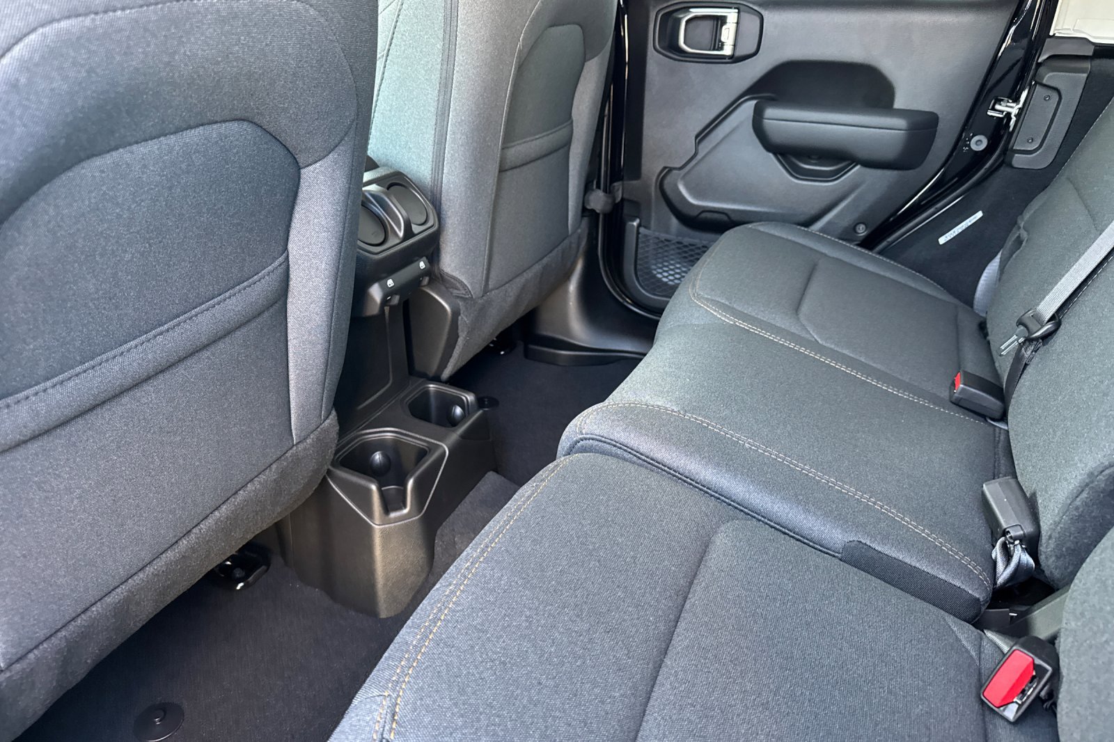 New 2026 Jeep Wrangler Unlimited Sport image 11