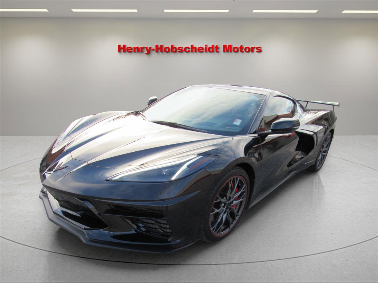Used 2022 Chevrolet Corvette Stingray Preferred Cpe w/ Z51 Performance Package image 3