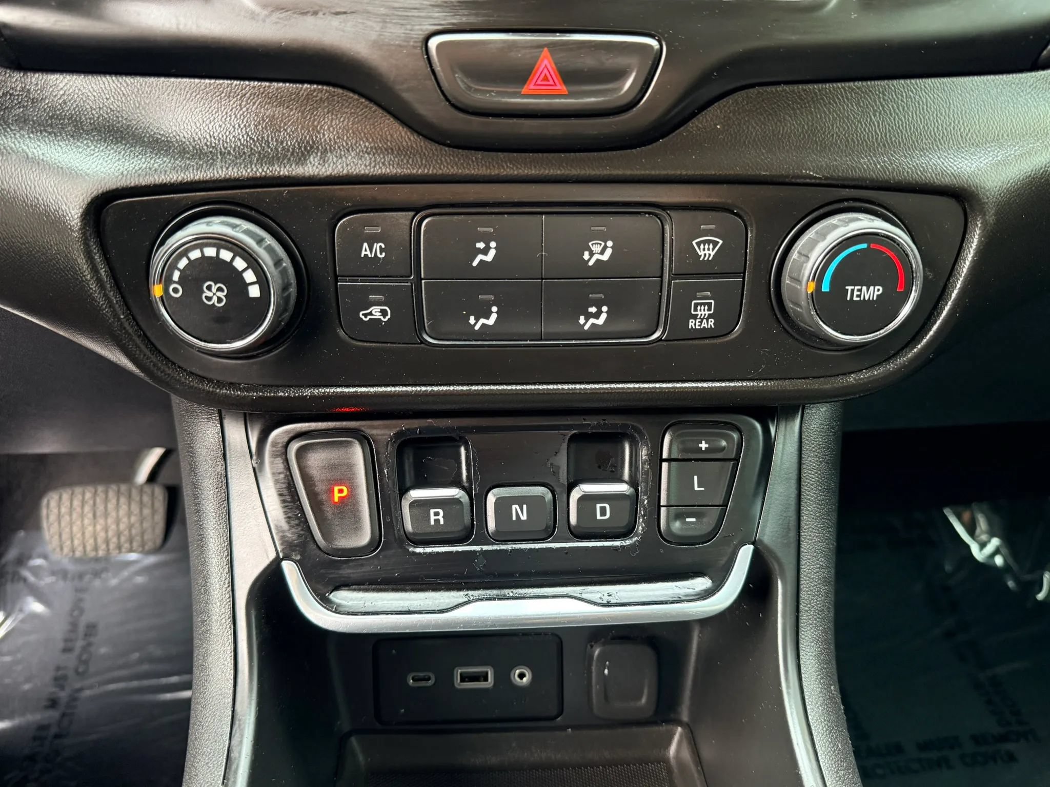 Used 2019 GMC Terrain SLE FWD image 18