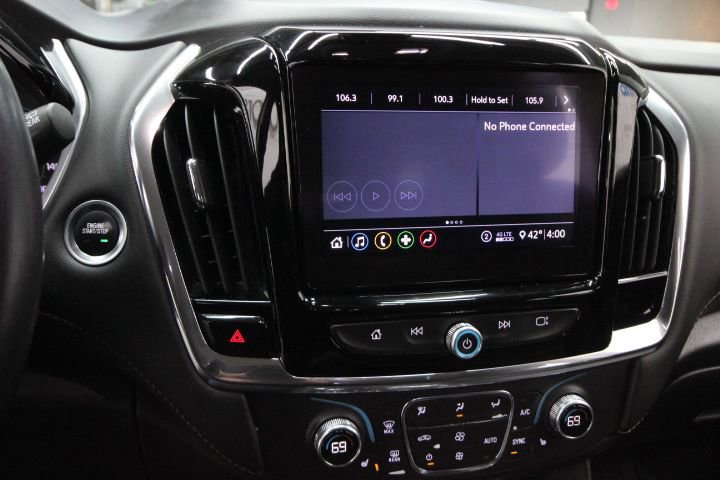Used 2020 Chevrolet Traverse LT w/ Driver Confidence II Package AWD/4WD image 21
