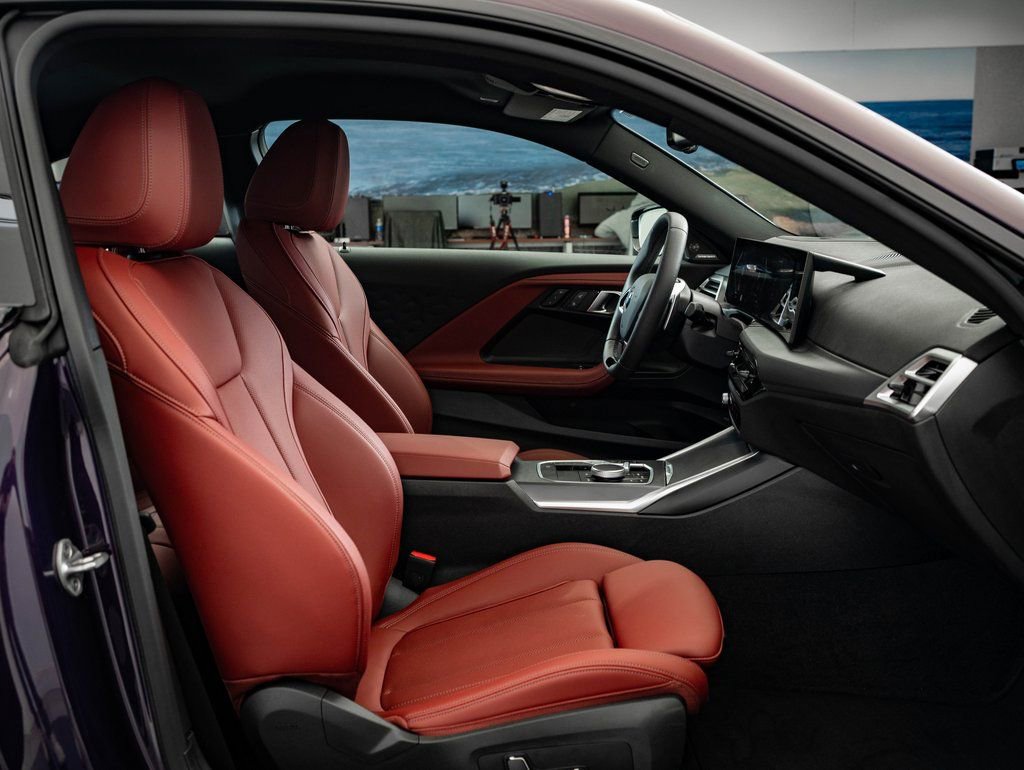 Certified 2025 BMW 230i xDrive Coupe w/ Premium Package image 23