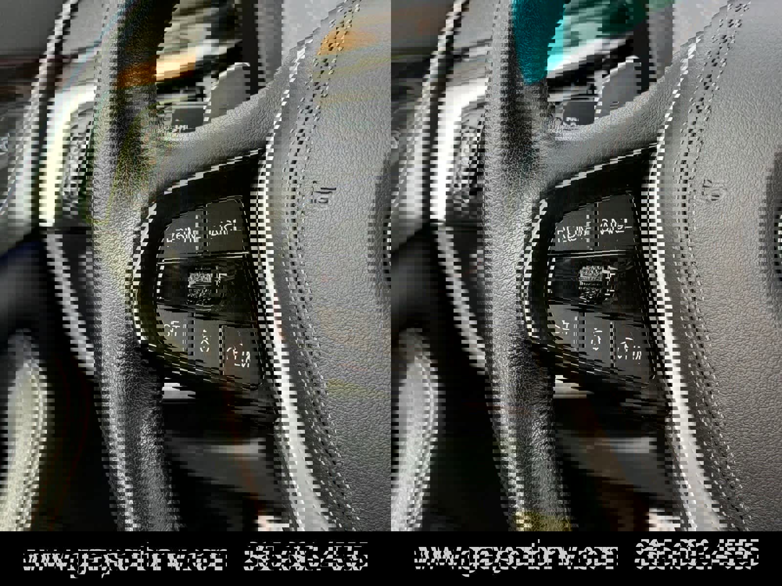 Used 2022 BMW 530i xDrive w/ Premium Package image 17