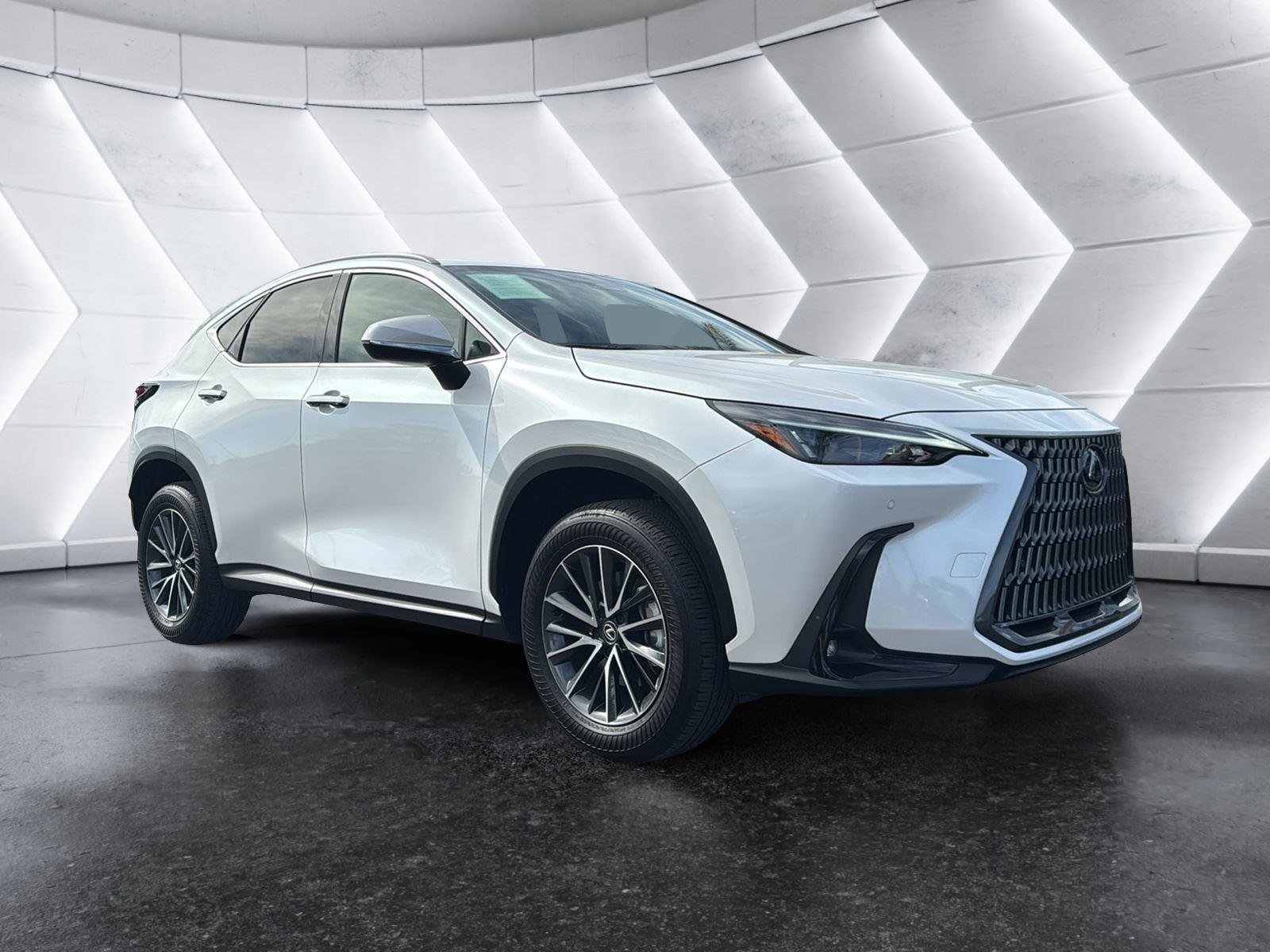 Used 2025 Lexus NX 350h AWD w/ Premium Package image 1
