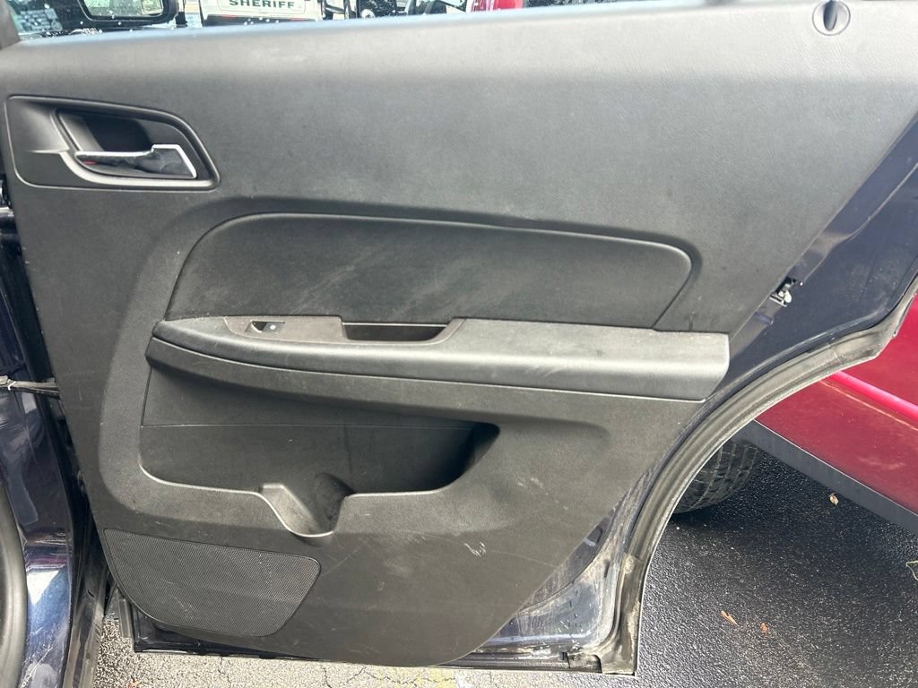 Used 2015 Chevrolet Equinox LT w/ Driver Convenience Package FWD image 37