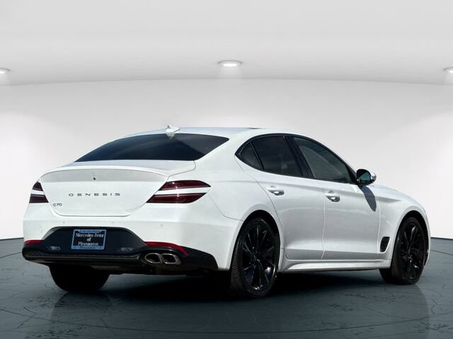 Used 2023 Genesis G70 2.0T w/ Sport Prestige Package RWD image 6