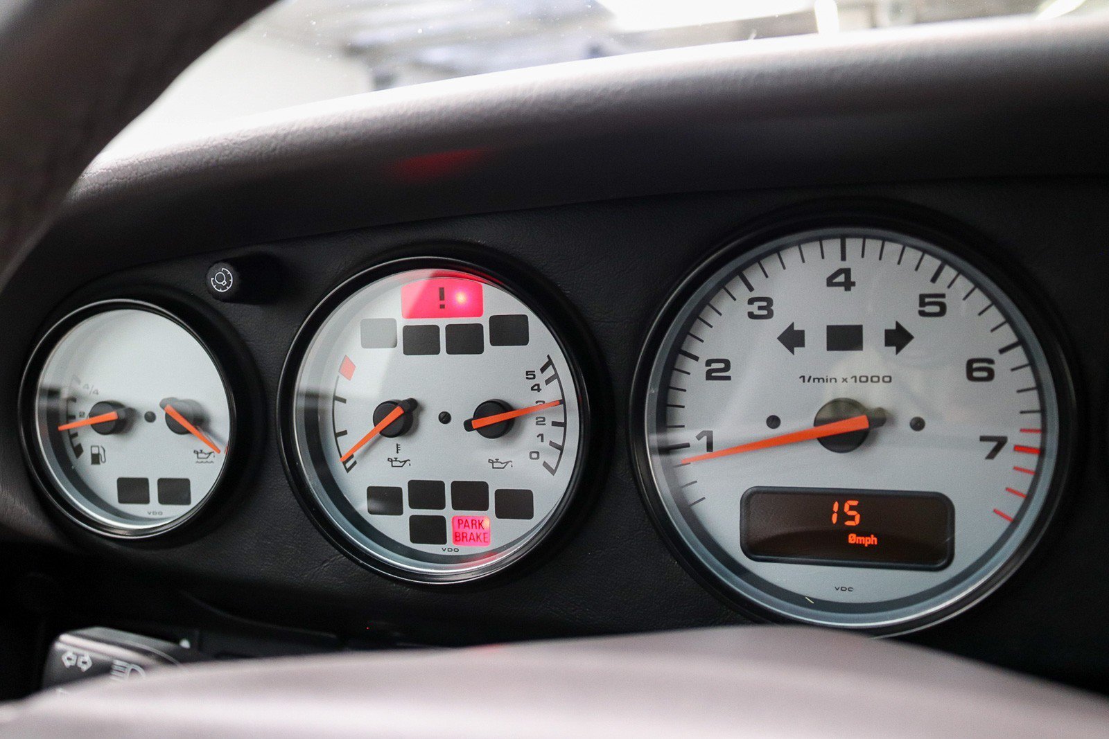 Used 1997 Porsche 911 Cabriolet image 37