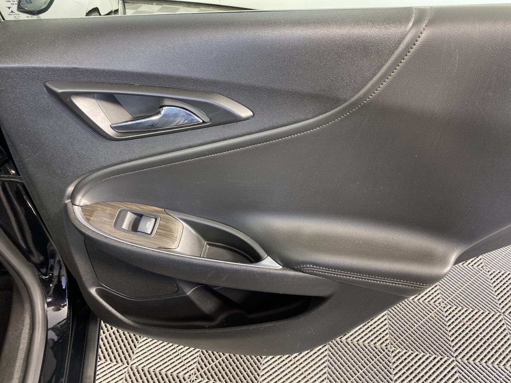Used 2024 Chevrolet Malibu LT FWD image 27