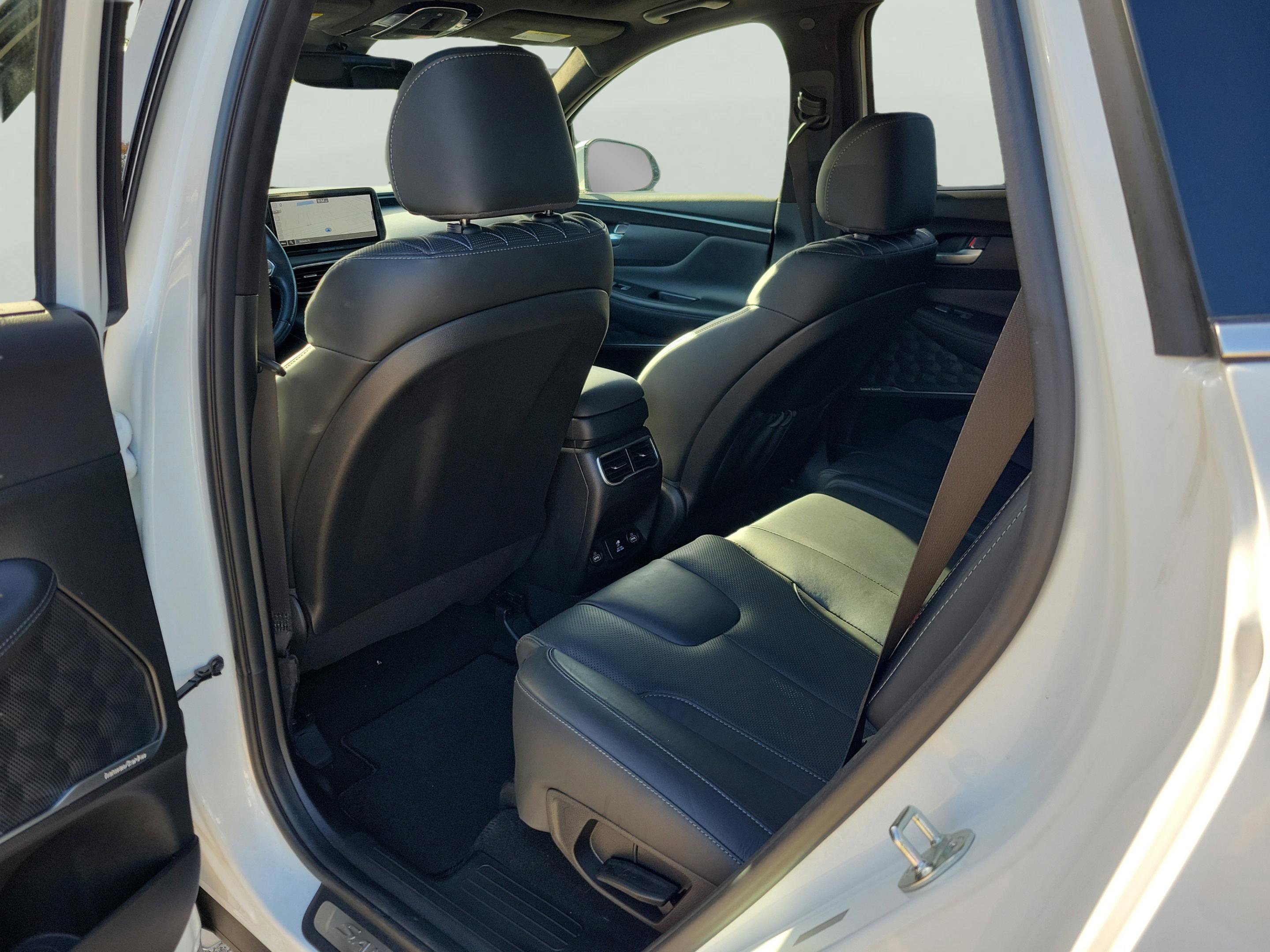 Certified 2023 Hyundai Santa Fe Calligraphy w/ Cargo Package image 6