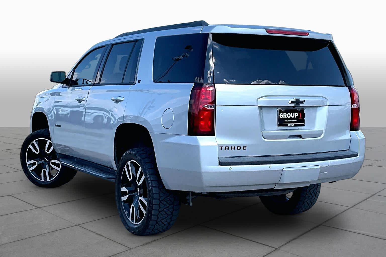 Used 2019 Chevrolet Tahoe LT w/ RST Edition AWD/4WD image 12