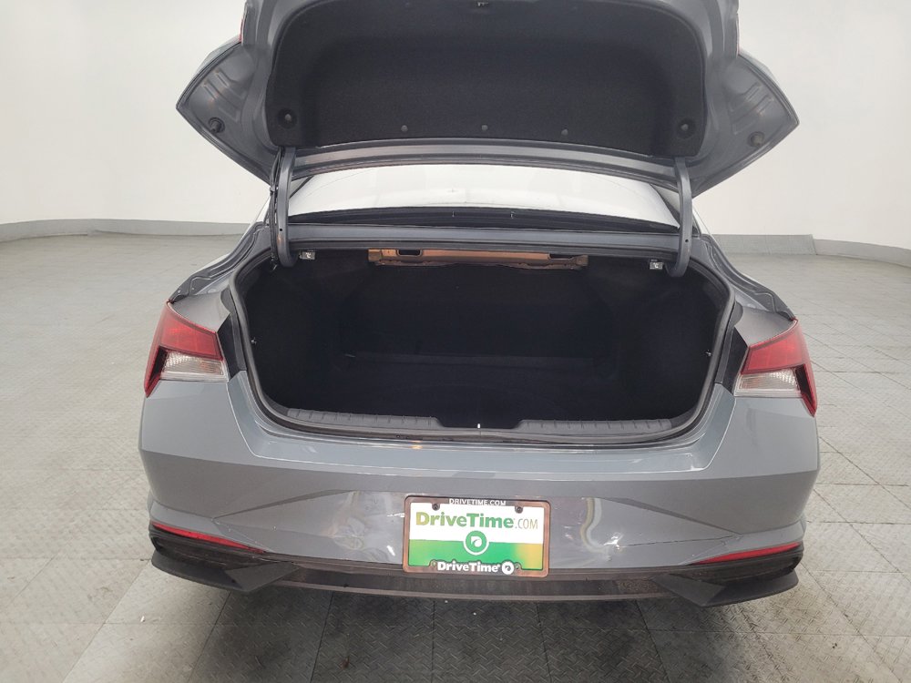 Used 2022 Hyundai Elantra SEL FWD image 29