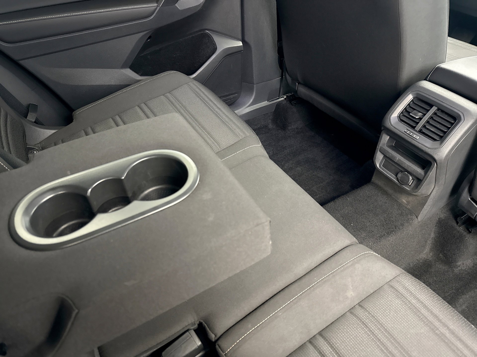 Used 2024 Volkswagen Tiguan S image 19