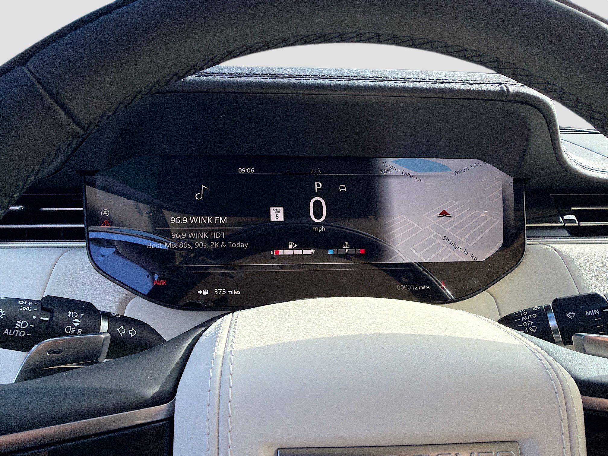 New 2026 Land Rover Range Rover Long Wheelbase Autobiography image 42