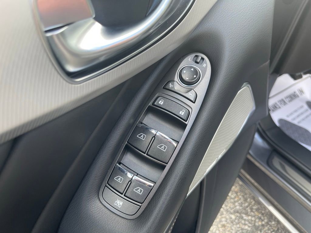 Used 2022 INFINITI Q50 Luxe w/ Cargo Package image 22