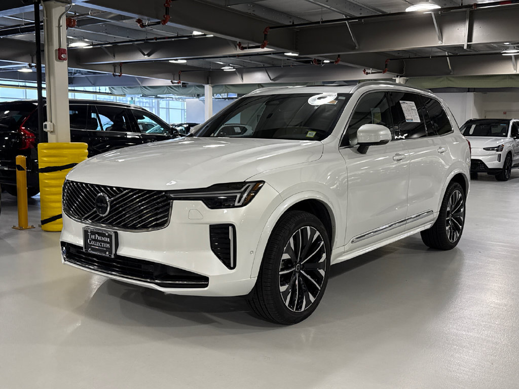 Certified 2026 Volvo XC90 B6 Plus AWD/4WD image 5