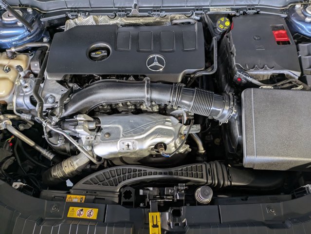 Certified 2021 Mercedes-Benz GLB 250 w/ Premium Package image 23