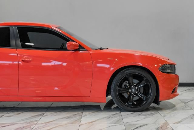 Used 2017 Dodge Charger R/T RWD image 19