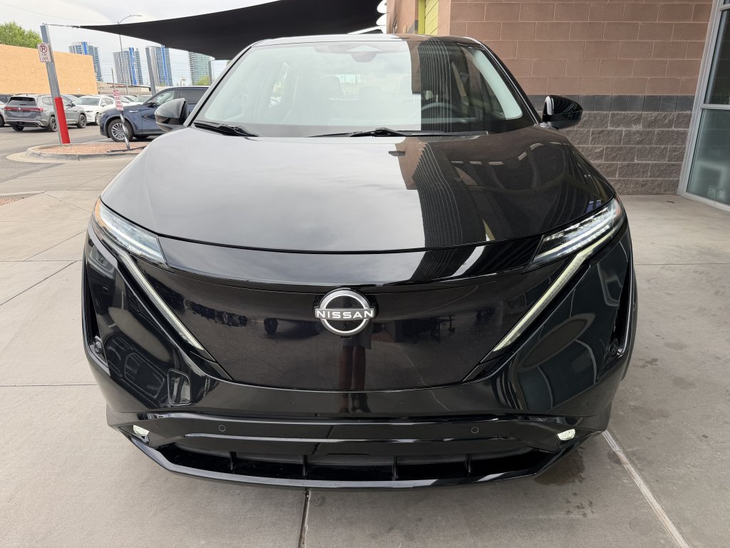 Used 2024 Nissan Ariya FWD image 10