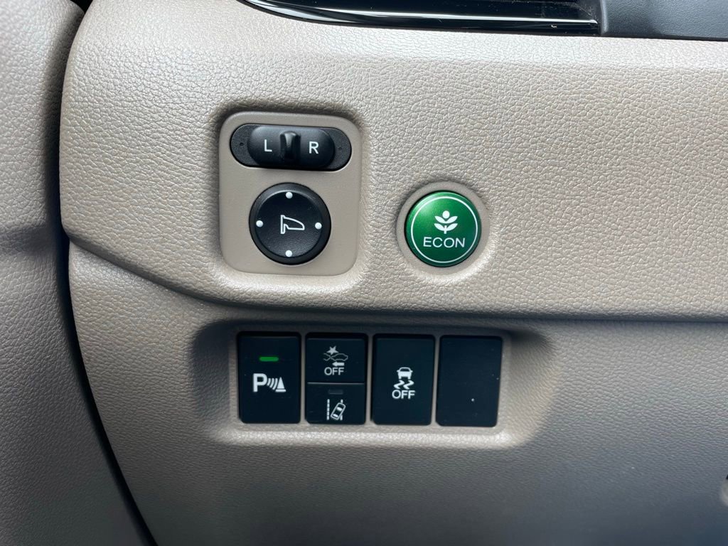 Used 2019 Honda Pilot Touring image 46