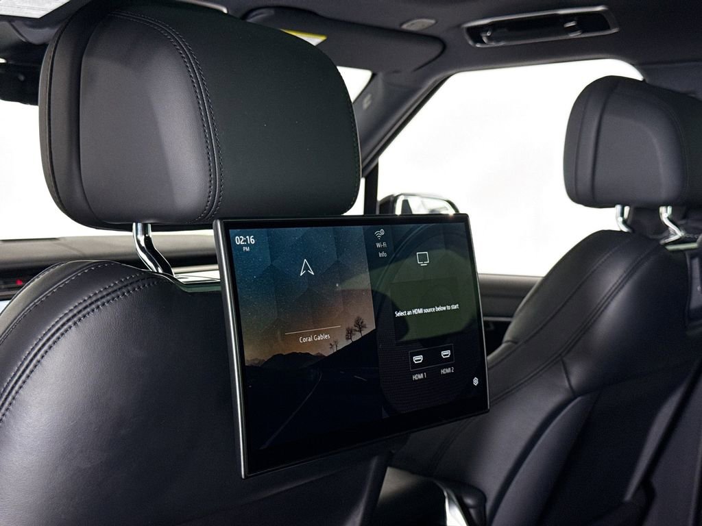 Used 2023 Land Rover Range Rover Autobiography image 23
