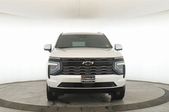 Used 2025 Chevrolet Suburban High Country image 12