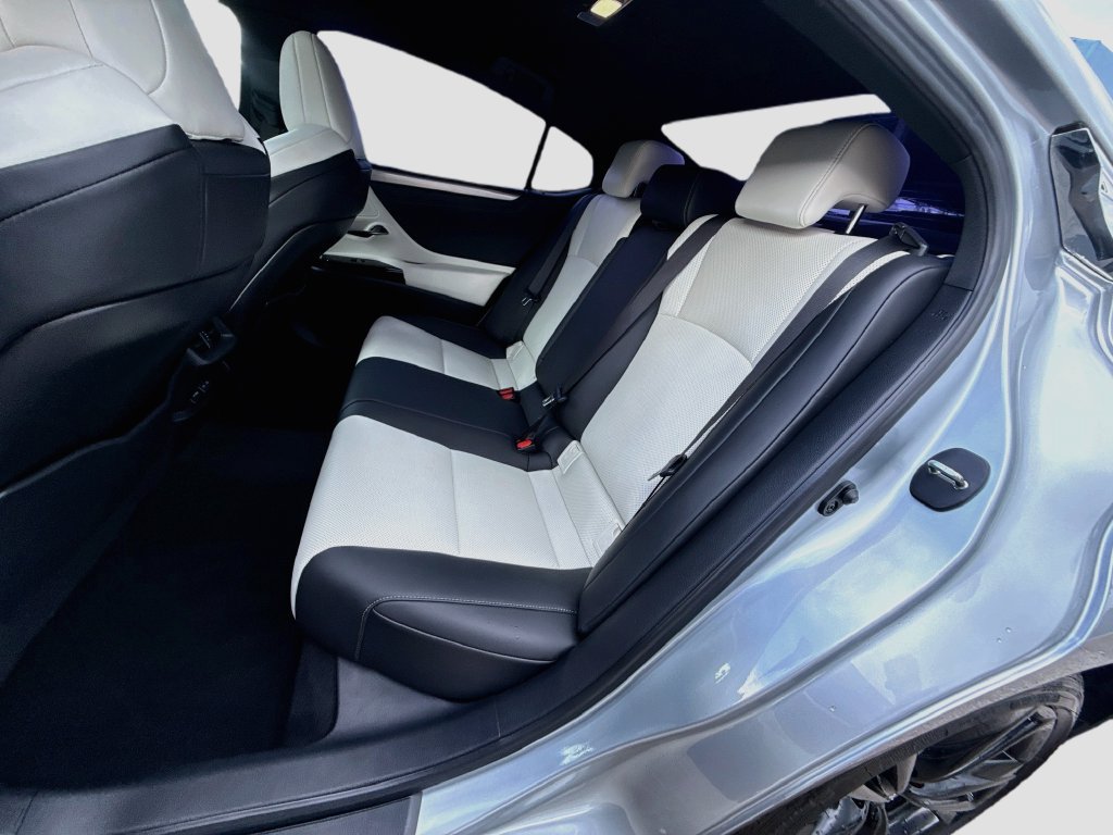 Used 2023 Lexus ES 350 F Sport w/ Accessory Package (Z1) FWD image 27