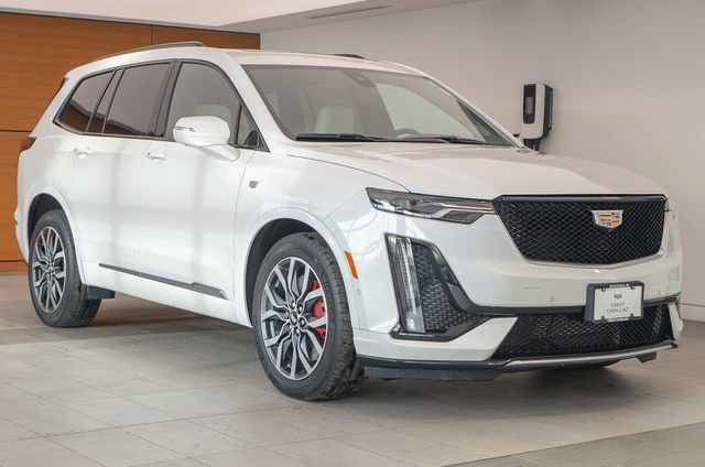 Certified 2023 Cadillac XT6 Sport w/ Technology Package image 5