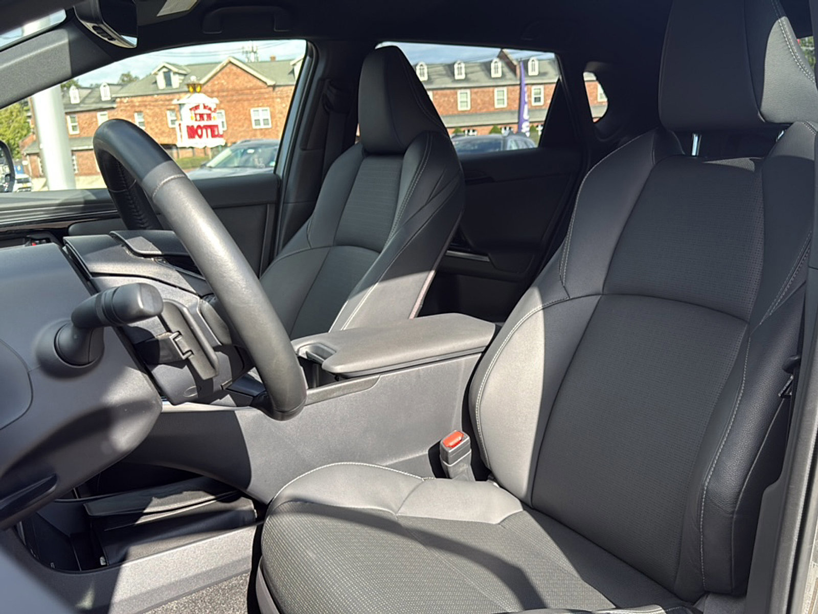 Certified 2023 Subaru Solterra AWD image 17