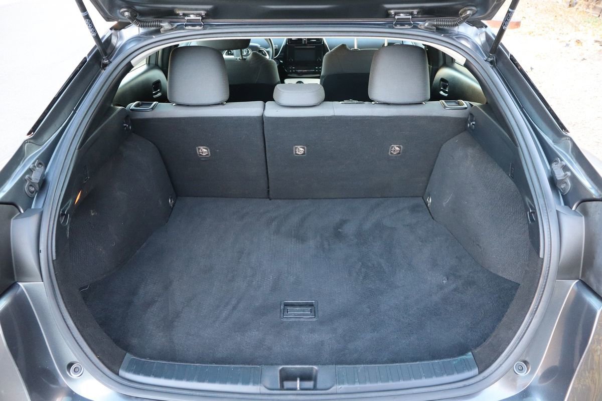 Used 2017 Toyota Prius Two image 14