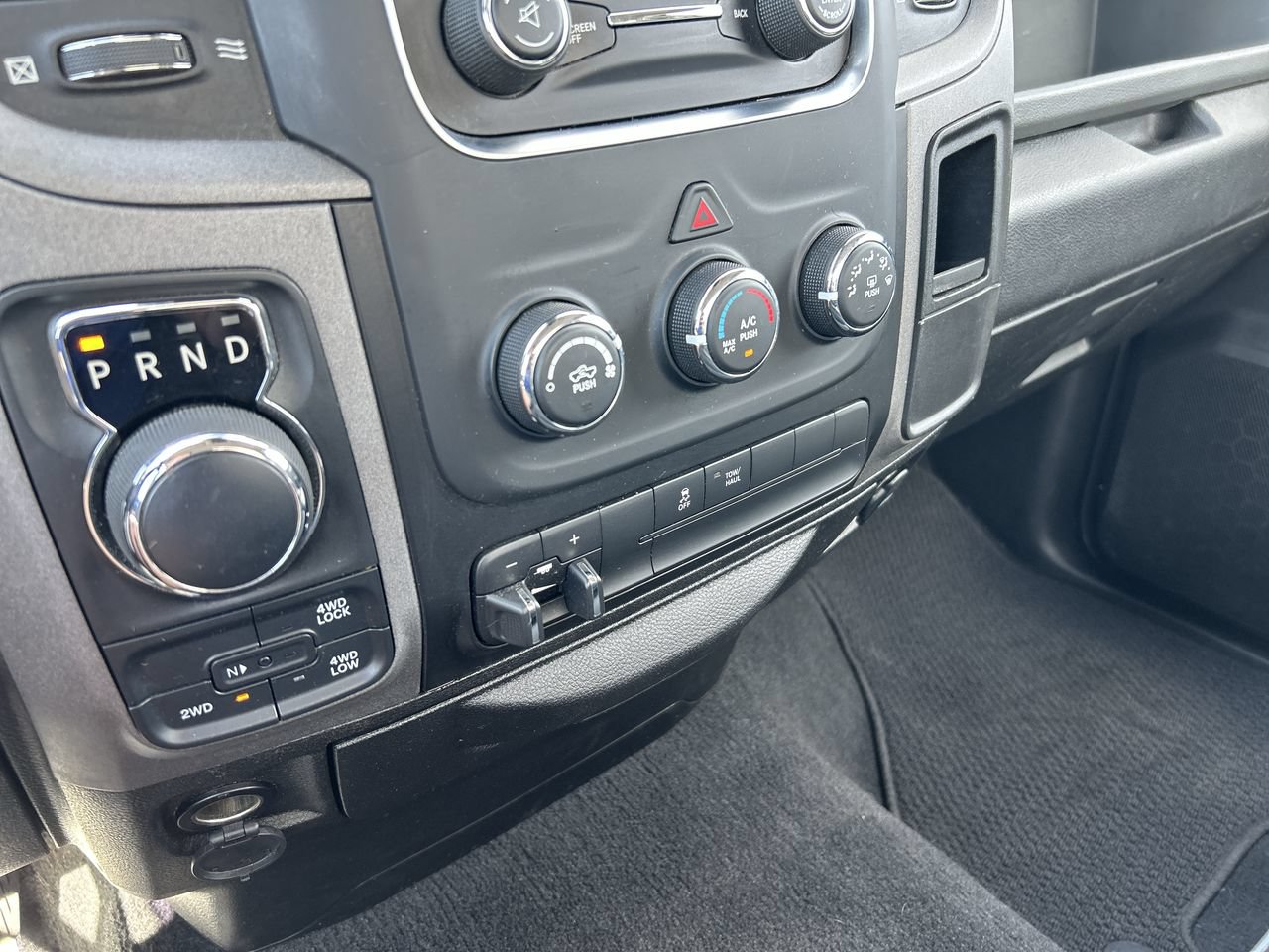 Used 2019 RAM 1500 Tradesman w/ Tradesman SXT Package AWD/4WD image 26