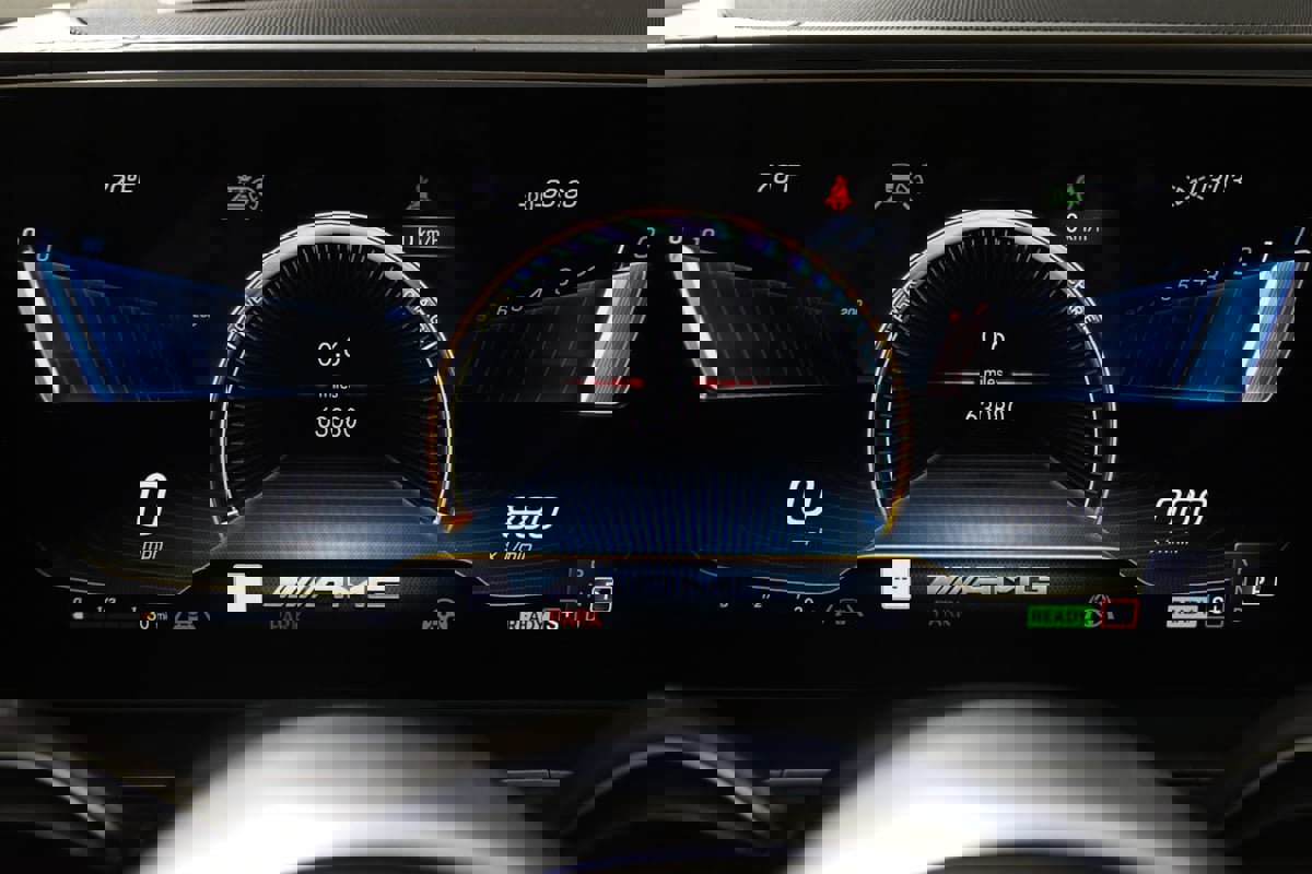 Used 2021 Mercedes-Benz GLS 63 AMG 4MATIC image 25