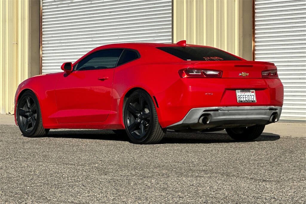 Used 2018 Chevrolet Camaro LT w/ RS Package image 4