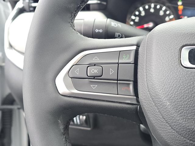 Used 2024 Jeep Compass Limited image 16
