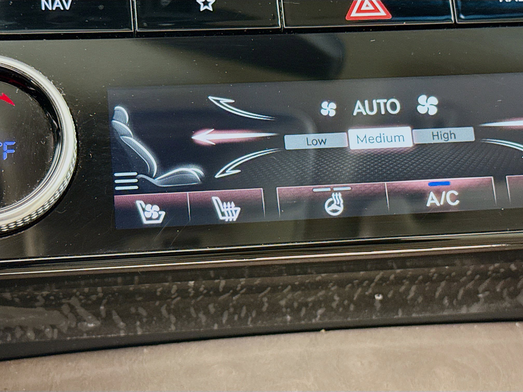 Used 2021 Genesis GV80 2.5T w/ Advanced Package 03 RWD image 23