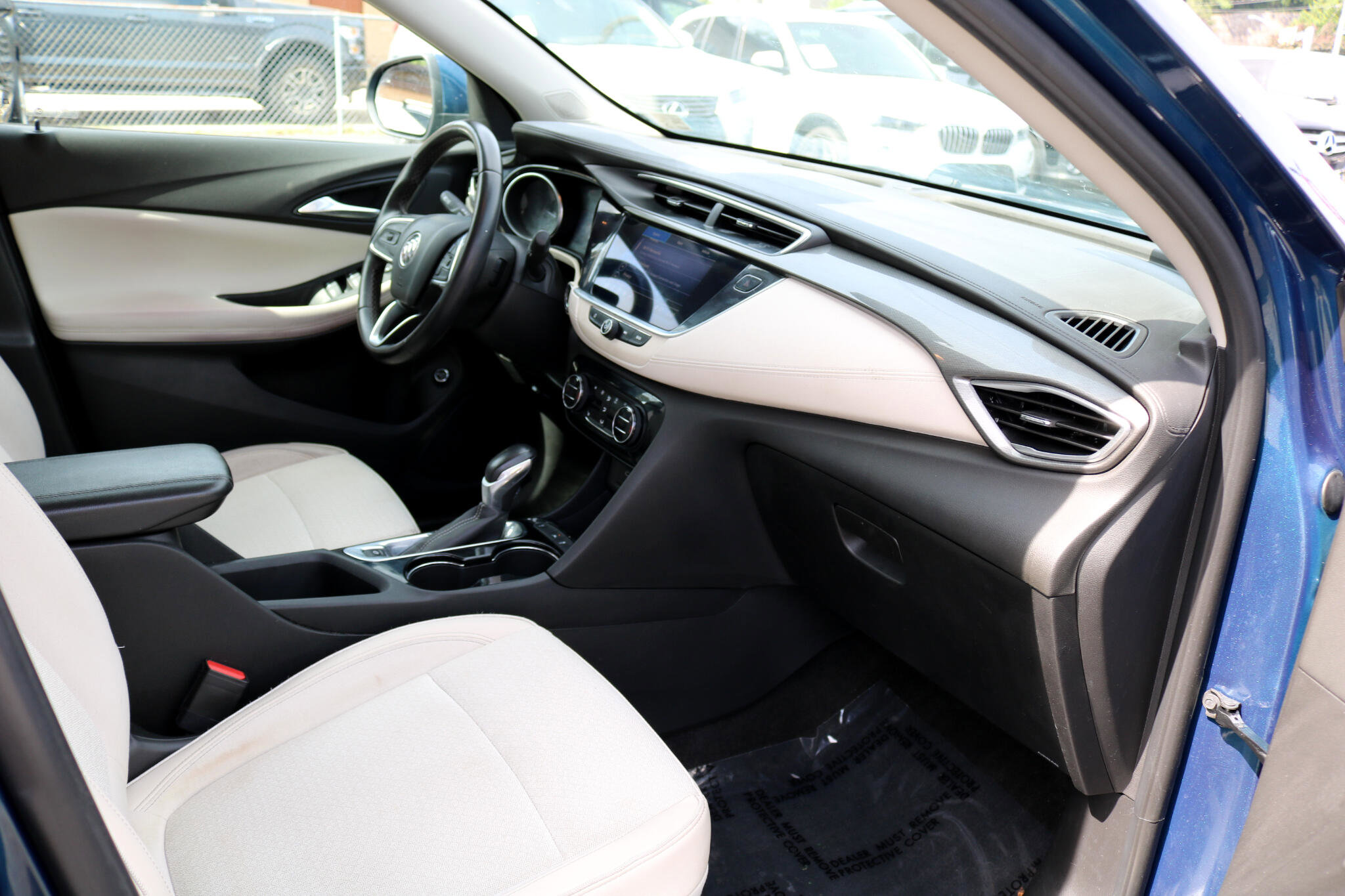 Used 2020 Buick Encore GX Select image 44