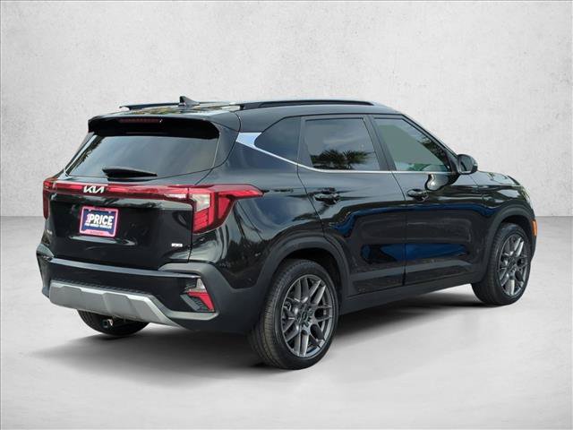 Used 2024 Kia Seltos SX w/ SX Sunroof Package AWD/4WD image 5