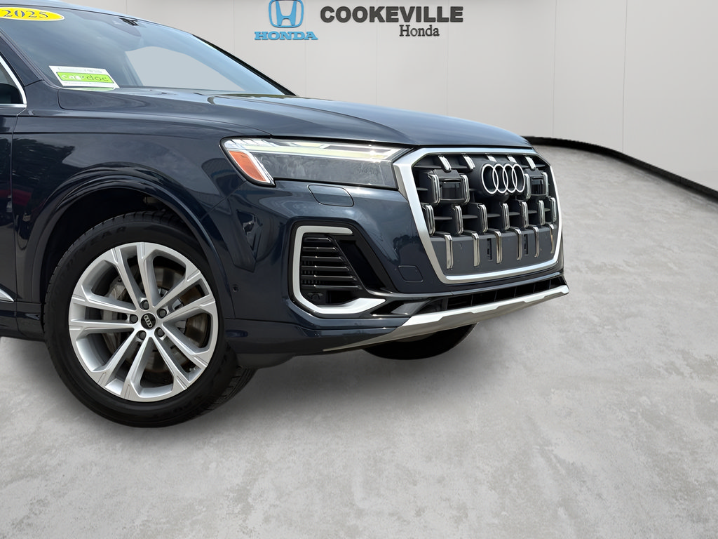 Used 2025 Audi Q7 3.0T Premium Plus AWD/4WD image 3