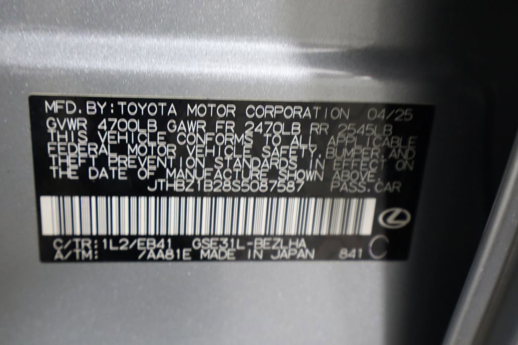 Used 2025 Lexus IS 350 F Sport w/ Accessory Package image 38