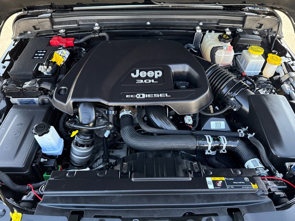 Used 2022 Jeep Gladiator Sport image 7