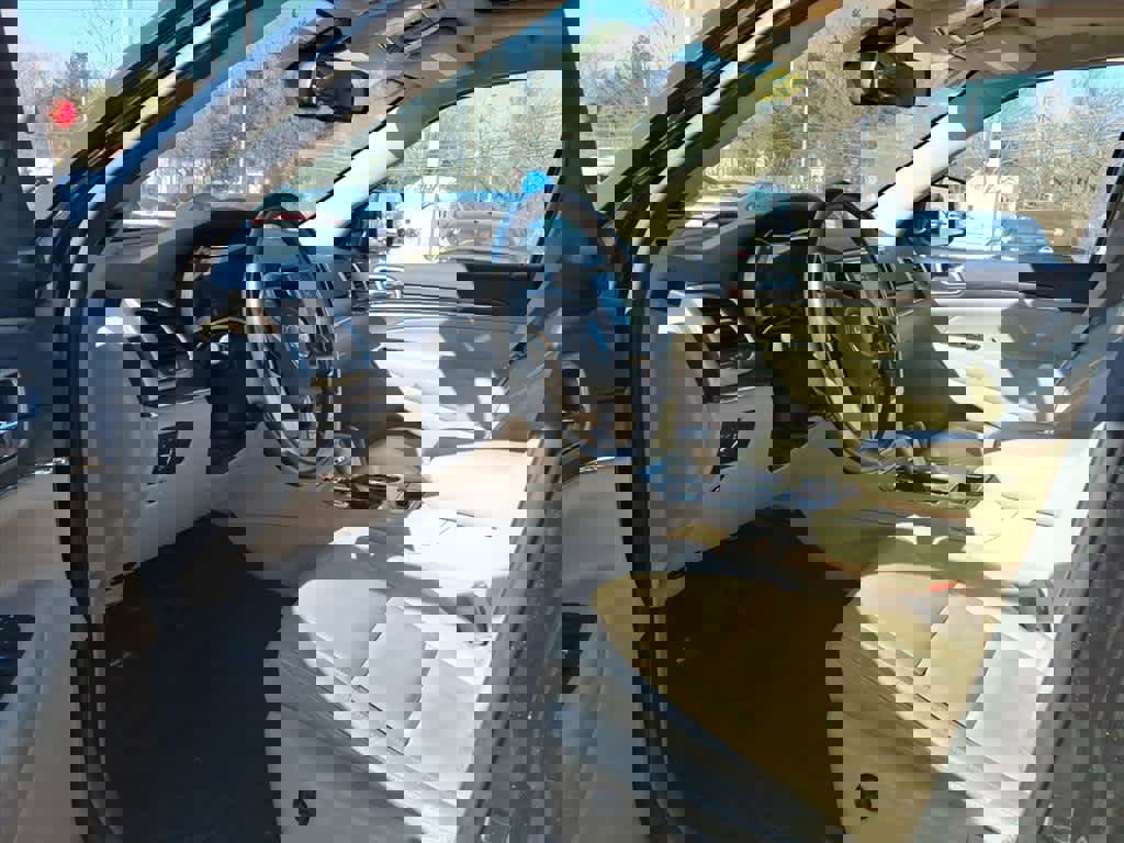 Used 2016 Jeep Grand Cherokee Limited image 21