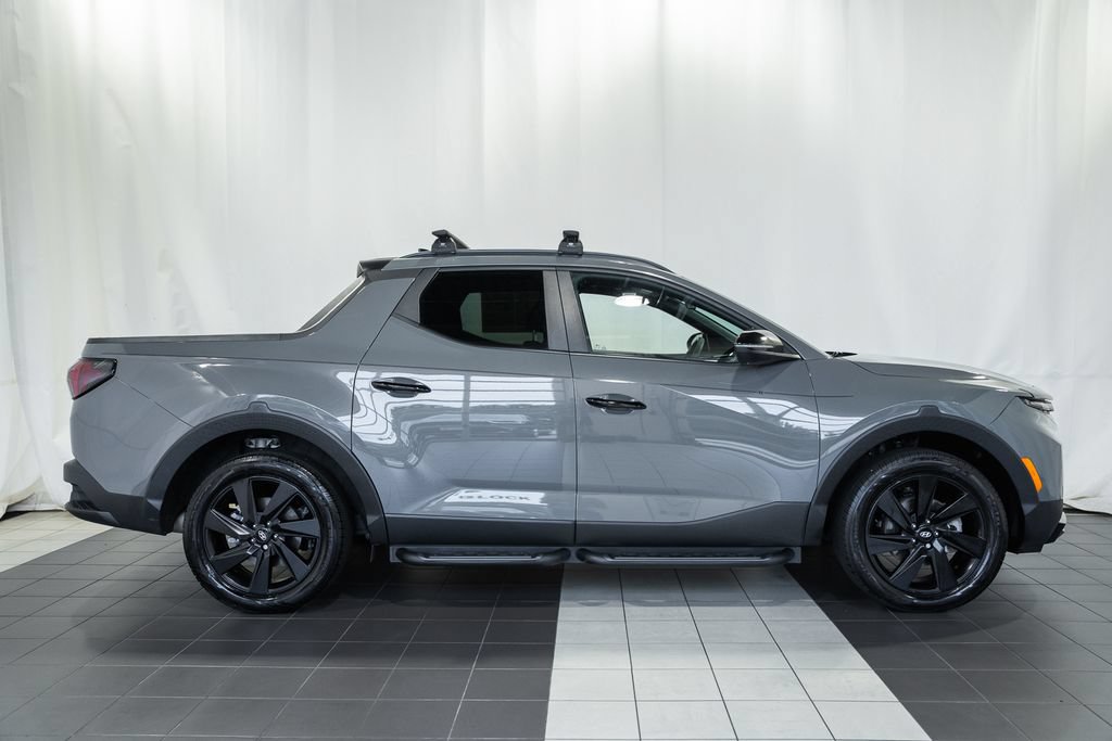 Used 2024 Hyundai Santa Cruz Night AWD/4WD image 3