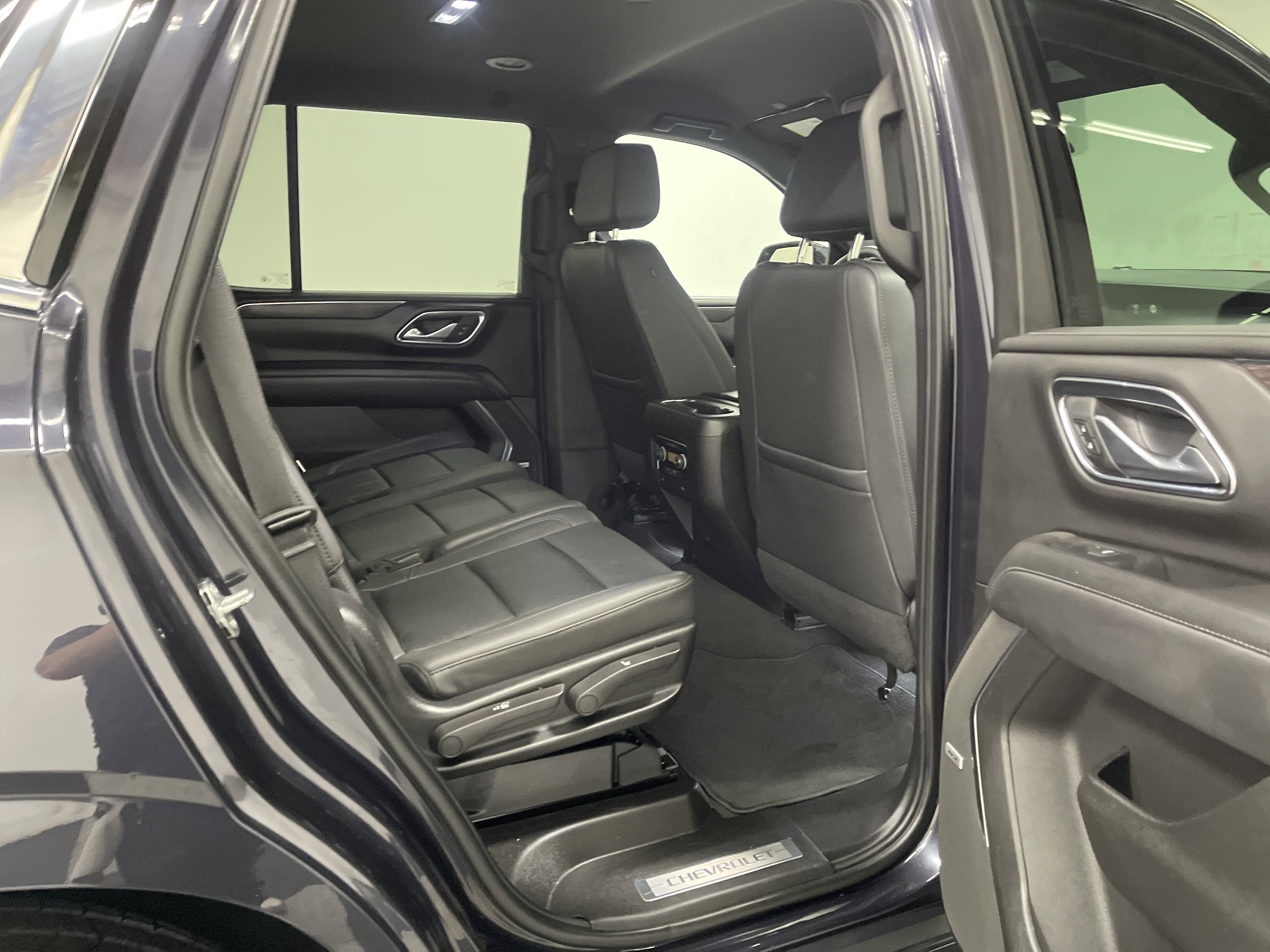 Used 2024 Chevrolet Tahoe LT image 21