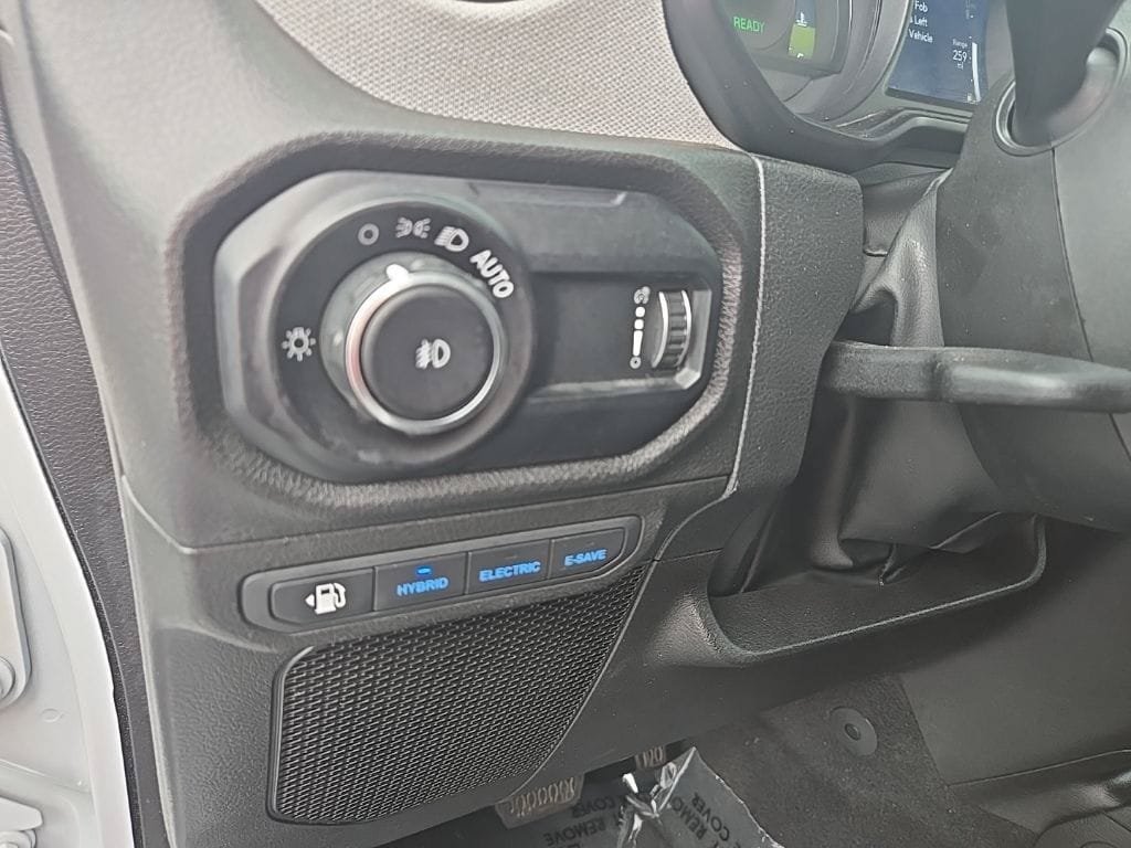 Used 2024 Jeep Wrangler Unlimited AWD/4WD image 14