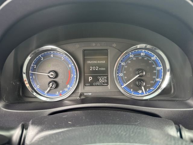 Used 2018 Toyota Corolla LE image 22