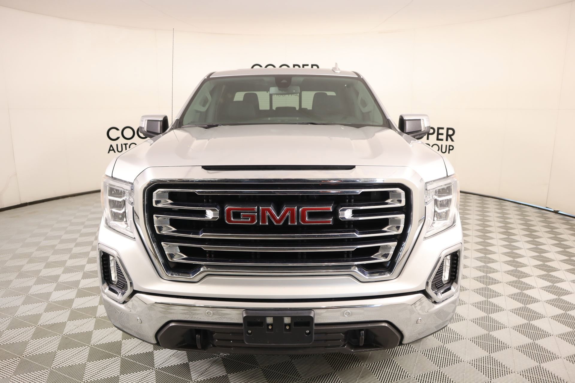Used 2020 GMC Sierra 1500 SLT w/ SLT Premium Plus Package image 9