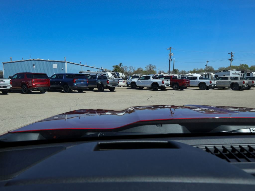 New 2026 GMC Canyon Denali image 23