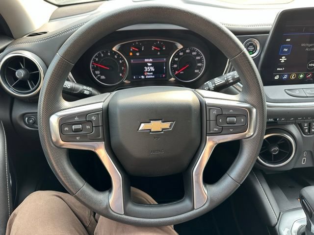 Used 2024 Chevrolet Blazer LT w/ Convenience Package FWD image 12