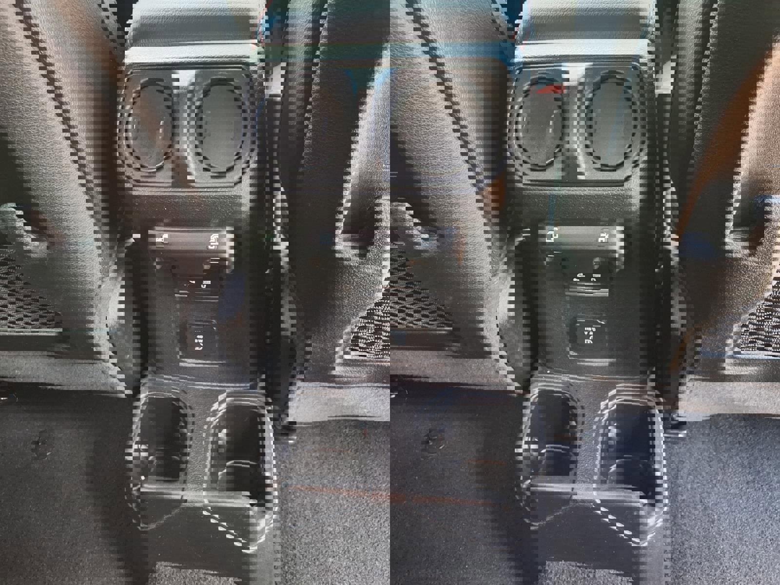 Used 2020 Jeep Gladiator Rubicon image 17