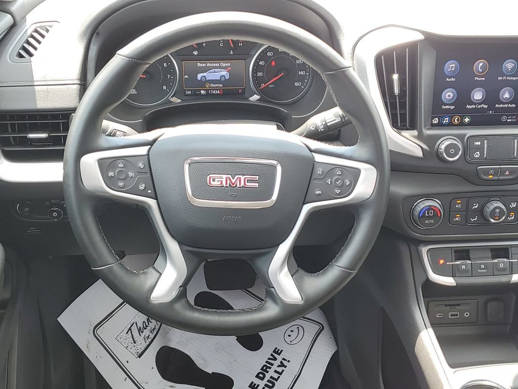 Certified 2024 GMC Terrain SLT w/ LPO, Floor Liner Package FWD image 31