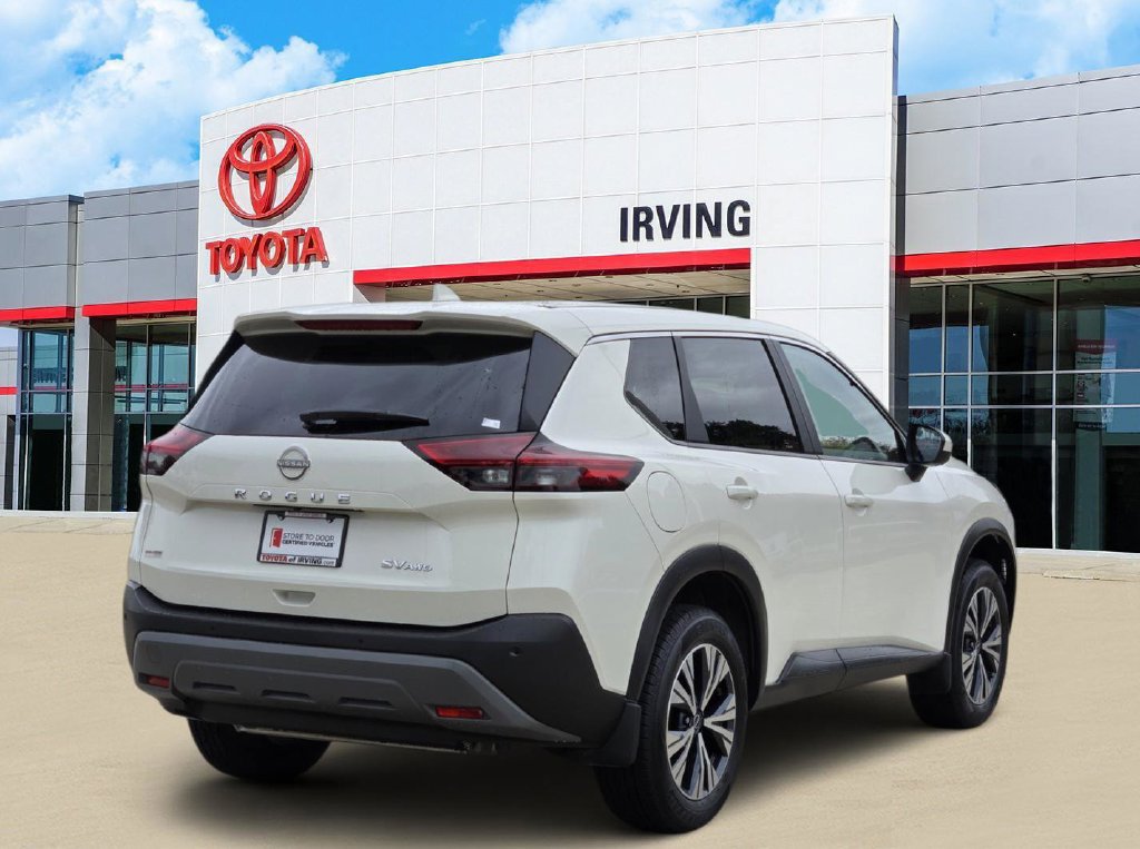 Used 2023 Nissan Rogue SV AWD/4WD image 4